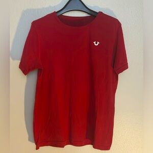 True Religion T-Shirt | Crafted w/ Pride Since 02’ Sz: (XS/S in Men) = (14-16Y)